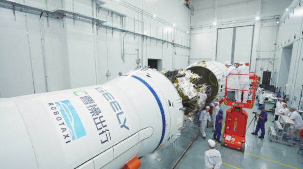 Vì sao Trung Quốc mất “nước đi đầu” 200.000 vệ tinh?